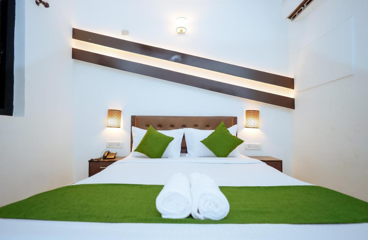 Sunkissed Premium, Goa By Wsi, Calangute Beach Dış mekan fotoğraf