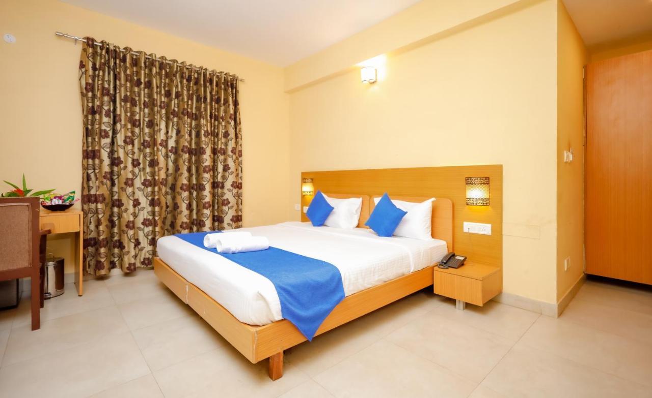 Sunkissed Premium, Goa By Wsi, Calangute Beach Dış mekan fotoğraf